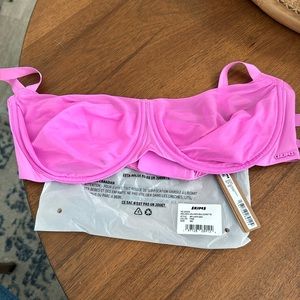 NWT Skims Balconette Pink Bra.